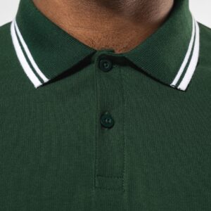 Polo homme manches courtes à liserés contrastés