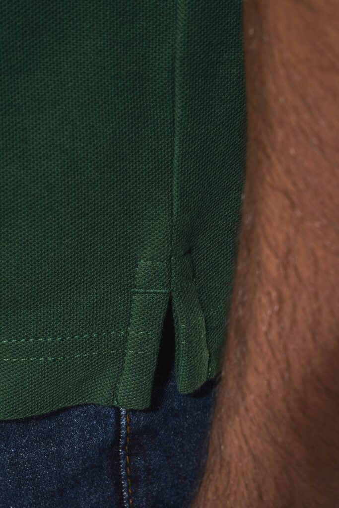 Polo homme manches courtes à liserés contrastés